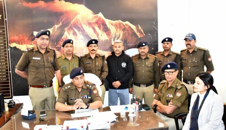 दोस्त ही निकले युवक के कातिल, तांत्रिक से मिलवाने के बहाने दिल्ली से लाकर उतारा मौत के घाट