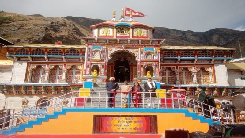 उत्तराखंड: 4 मई को खुलेंगे बद्रीनाथ धाम के कपाट, जोरों पर चारधाम यात्रा की तैयारियां