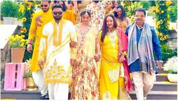 ऋषभ पंत की बहन साक्षी पंत की शादी में क्रिकेट सितारों की धूम, धोनी-रैना ने लगाए ठुमके