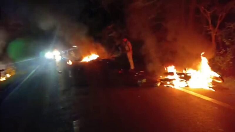 Uttarakhand News : तीन बाइकों की टक्कर, लगी भीषण आग, 2 लोगों की मौत