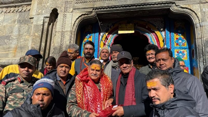 भगवान केदारनाथ दर्शन को पहुंचे थल सेनाध्यक्ष उपेंद्र द्विवेदी
