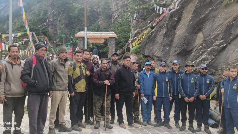 उत्तरकाशी : जालेन्दरी गाड़ में बहे दो बकरी पालक, खोजबीन के लिए संयुक्त टीम रवाना 