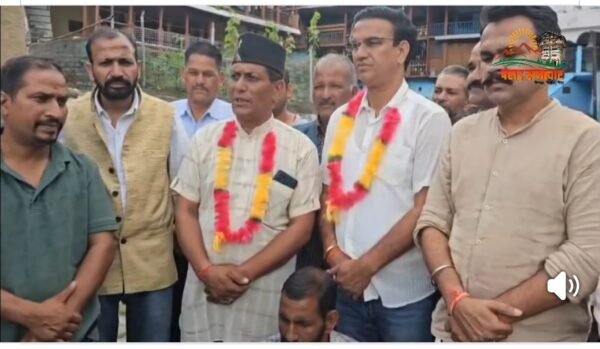 बड़ी खबर: ईड़क (पौंटी) वार्ड से लायबर कलूड़ा ने सुखदेव रावत को दिया समर्थन, वापस लेंगे नामांकन