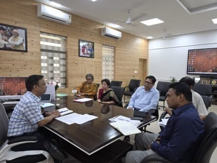 उत्तराखंड : स्वास्थ्य सेवाओं में बड़ा बदलाव करने की तैयारी, स्वास्थ्य आयुक्त और डिप्टी डायरेक्टर की होगी तैनाती