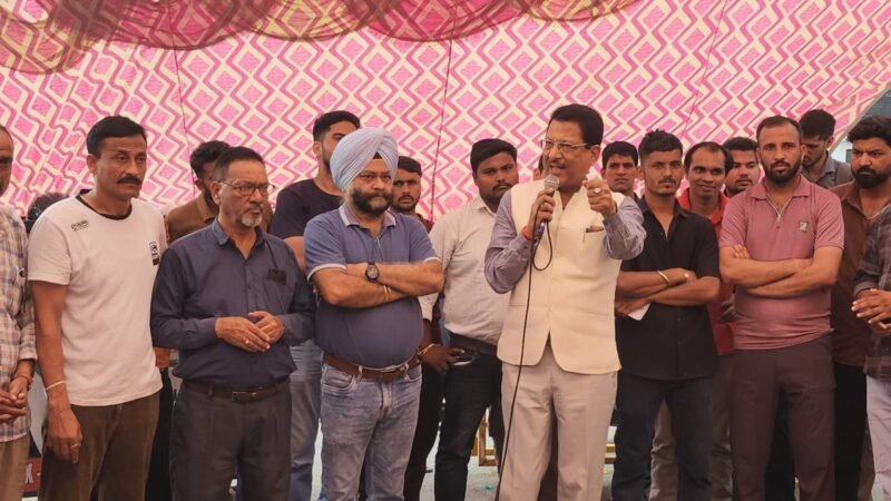 इंडिया गठबंधन की बैठक: पेपर लीक पर BJP सरकार पर हमला, CM के बयान की निंदा, CBI जांच की मांग