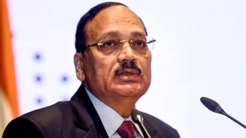 जस्टिस सूर्यकांत ने ली शपथ, बने देश के 53वें चीफ जस्टिस