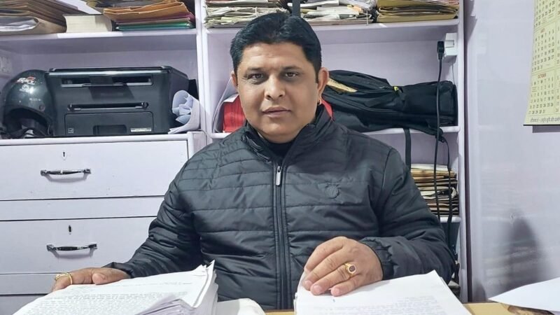 पद्मश्री अनिल जोशी सहित अन्य के पट्टे रद्द करने की मांग, RTI एक्टिविस्ट विकेश नेगी ने उठाए सवाल, ‘पर्यावरण संरक्षण’ के बहाने जंगल पर कब्जा?