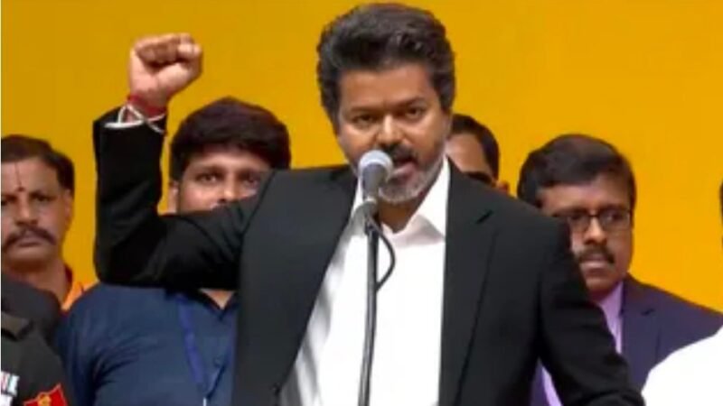 फ्लोर टेस्ट से पहले AIADMK में बगावत, शणमुगम गुट ने विजय की TVK को दिया समर्थन