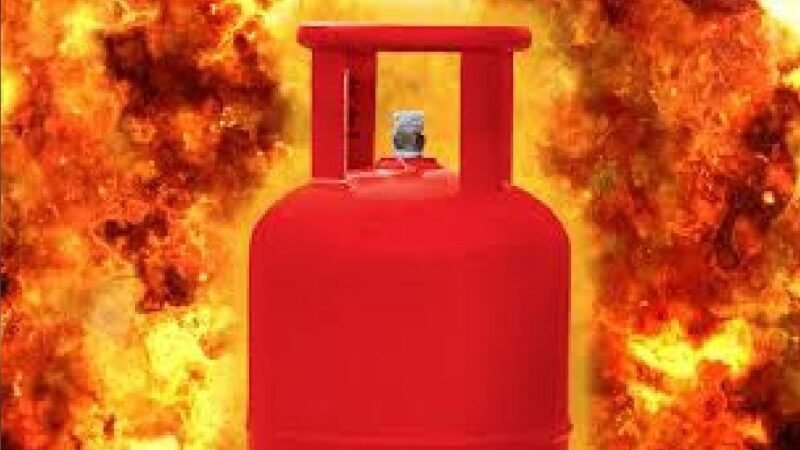 घरेलू LPG सिलेंडर फिर हुआ महंगा, ₹29 बढ़े दाम, तीन महीने में दूसरी बढ़ोतरी