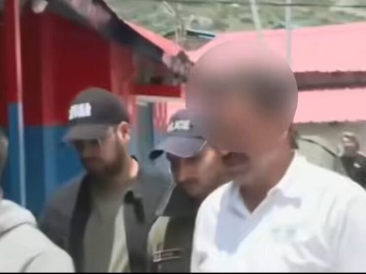 बदरीनाथ धाम थाली भेंट अनियमितता: SIT ने तत्कालीन मंदिर अधिकारी राजेन्द्र चौहान को किया गिरफतार, CCTV में कैद है पूरी घटना 