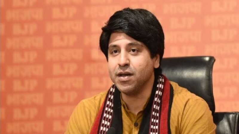 शहजाद पूनावाला के बीजेपी छोड़ने की अटकलें तेज, X प्रोफाइल से हटाया ‘राष्ट्रीय प्रवक्ता’ का पद