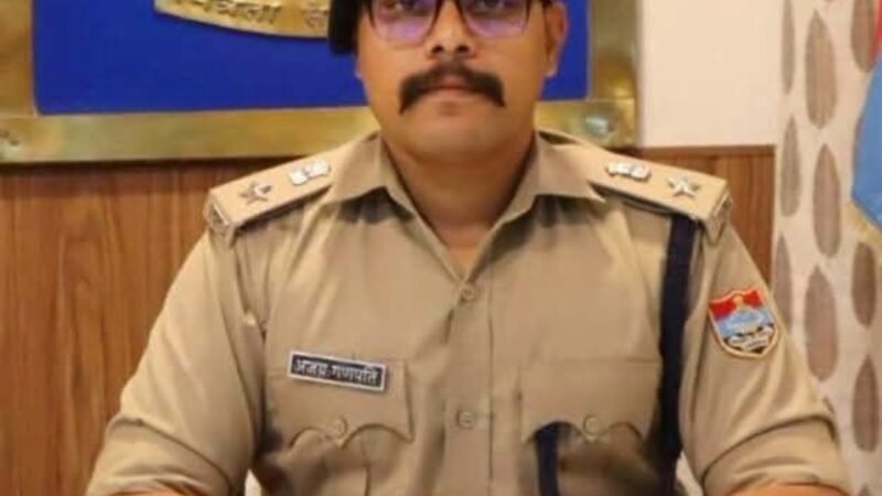 आधी रात एक्शन मोड में दिखे SSP, औचक निरीक्षण में कई पुलिसकर्मी ड्यूटी से नदारद, इनको किया सस्पेंड 