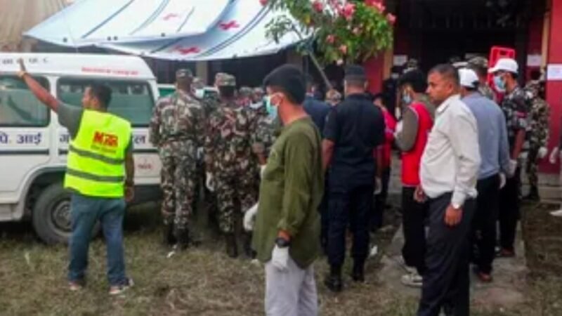 नेपाल में फ्लैश फ्लड के बाद महामारी का खतरा, 579 से अधिक शव बरामद, अस्पतालों में जगह पड़ी कम